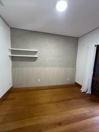 Imagem Casa com 3 Quartos à Venda, 314 m² em Tristeza - Porto Alegre