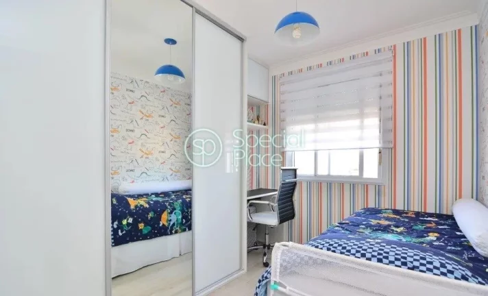 Imagem Linda cobertura duplex com 170m² de área privativa, 2 dormitórios ( 1 suíte ) e 3 vagas na garag...