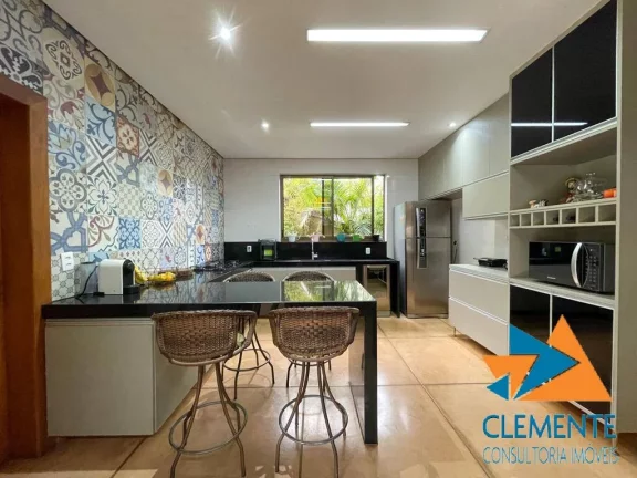 Imagem Linda casa Residencial Flores - Alphaville
