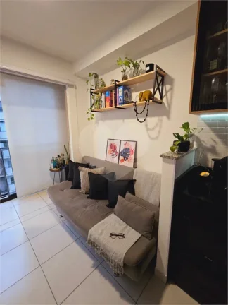 Imagem Apartamento à venda com 1 quarto no condomínio Galeria 635, São Paulo - SP