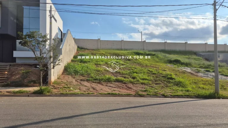 Terreno no condomínio Portal San Giovanni