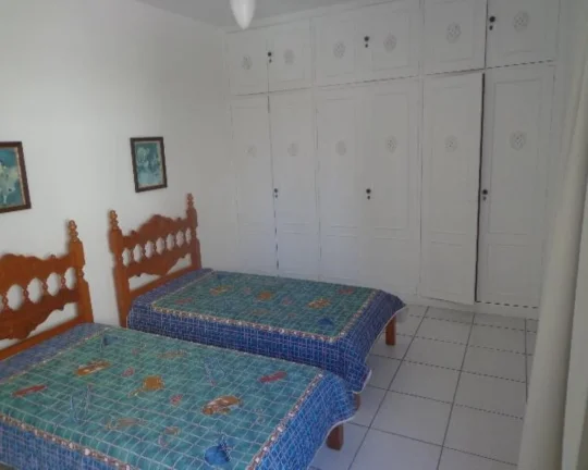 Imagem Apartamento à venda no Guarujá na Praia das Pitangueiras.