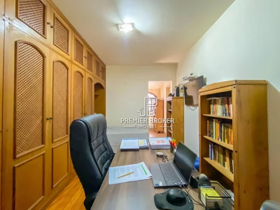 Imagem Casa à venda, 148 m² por R$ 900.000,00 - Alto - Teresópolis/RJ