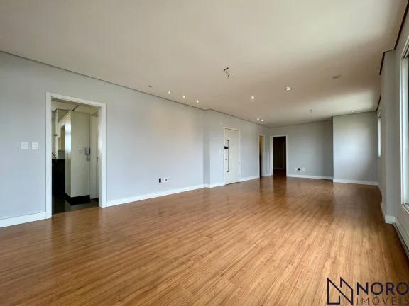 Imagem Apartamento andar inteiro, 200,24m² privativo, 3 suítes, 360º de vista panorâmic