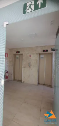 Imagem VENDO ANDAR CORRIDO COMERCIAL 227 M² -03 VGS B, SAVASSI-BH-MG