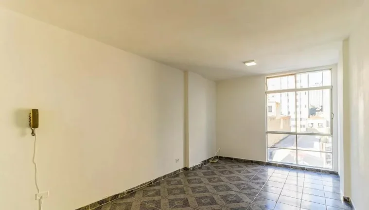 Imagem Studio Região Central, Próximo ao Metrô e Consolação, Hidráulica e Elétrica Reformados, Bem Iluminado.