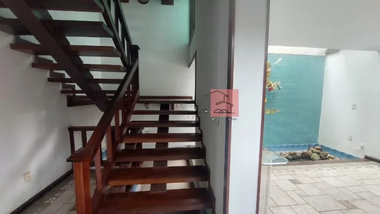 Imagem CASA RESIDENCIAL em NITERÓI - RJ, PIRATININGA