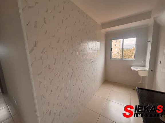 Imagem Imperdível Apartamento à Venda em São Paulo-SP, em Itaquera, com 1 Sala, 1 Banheiro, 1 Vaga de Garagem e 50m² de Área
