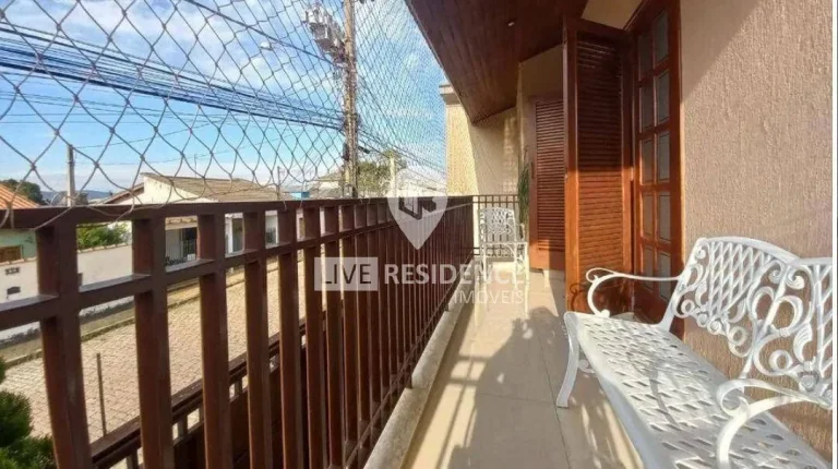 Imagem Linda Casa à Venda: Conforto e Estilo em Cada Detalhe