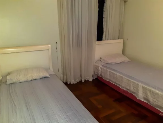 Imagem Apartamento com 3 dormitórios à venda, 130 m² por R$ 590.000,00 - Enseada - Guarujá/SP
