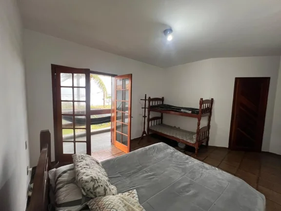 Imagem Casa para Venda em Itanhaém, Parque Augustus, 4 dormitórios, 4 suítes, 2 banheiros, 6 vagas