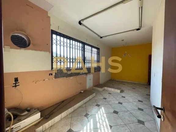 Imagem Apartamento com área privativa de 205,840 m², localizado no bairro Bucarein, possuindo 2 vagas de ...
