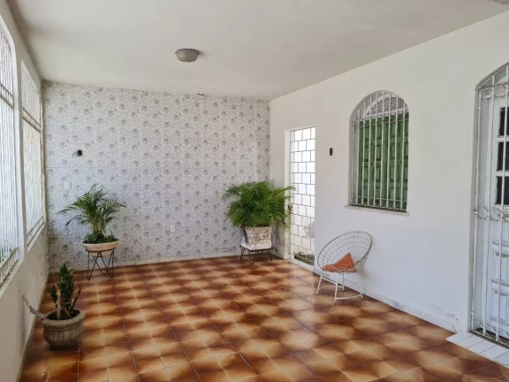 Imagem Casa à venda no Bairro Jabotiana - Espaçosa e bem localizada!