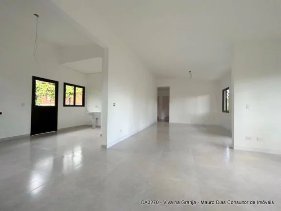 Imagem Casa com 3 dormitórios à venda, 170 m² por R$ 1.200.000,00 - Granja Viana