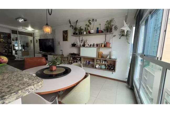 Imagem CR2C 145 Apto 590231197-7 - Apartamento à venda no bairro Centro - Balneário Camboriú/SC