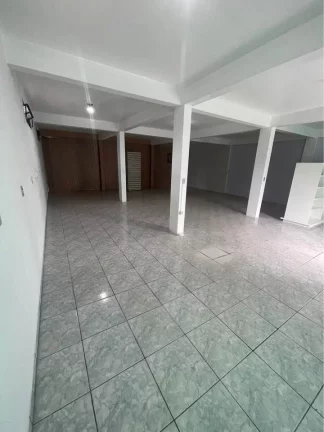 Imagem Sala Comercial para locação anual no Bairro Pinguirito em Garopaba-SC! Excelente Localização!