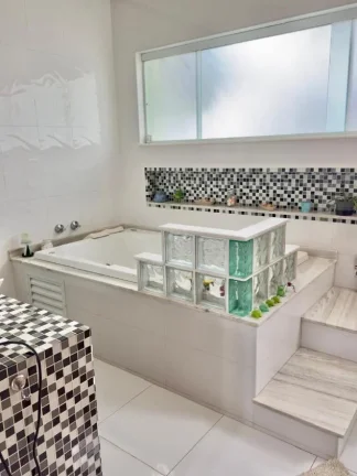 Imagem Casa a venda no Condomínio Vila dos Ingleses