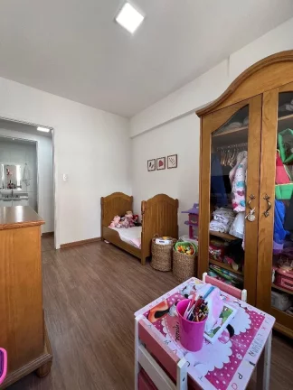 Imagem Apartamento à venda, 59 m² por R$ 440.000,00 - Várzea - Teresópolis/RJ