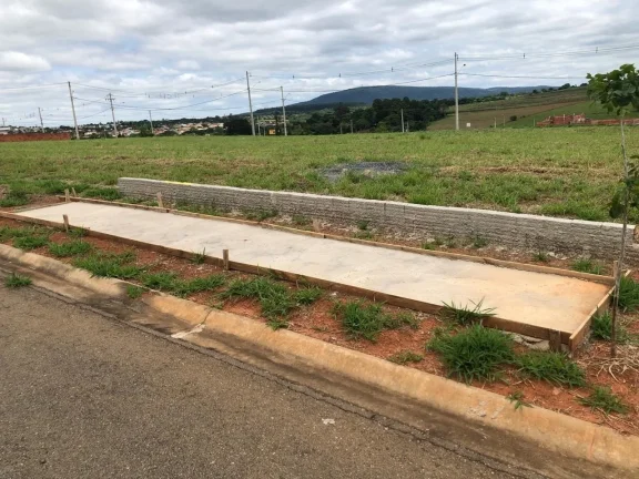 Imagem Terreno em Condomínio à Venda - 200m² no Jd. Novo Horizonte, Sorocaba-SP