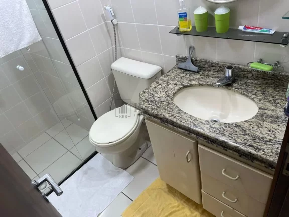 Imagem Apartamento em prédio Frente Mar com 2 dormitórios à venda na Barra Sul em Balne