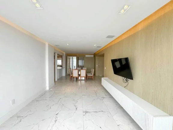 Imagem Apartamento com 4 dormitórios sendo 2 suítes 1 demi e 1 vaga de garagem no Centro de Itajaí