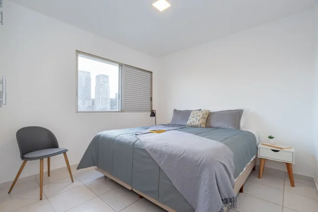 Imagem OPORTUNIDADE IMPERDÍVEL ! Apartamento Reformado 92M², 3Q, 1 Suíte, 2 Banheiros, 1 Vaga, Academia, Quadra, Playground, Salão de Festas, Salão de Jogos.