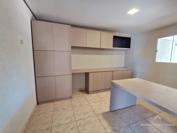 Imagem Oportunidade - Casa térrea com piscina à venda no Novos Estados