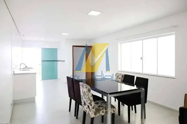 Imagem Sobrado Amplo à Venda - 438 m² com Edícula e Espaço Gourmet
