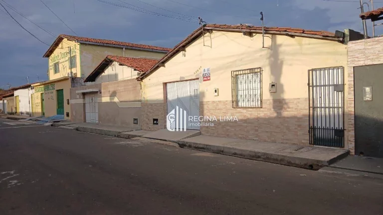 Imagem Casa com 3 dormitórios à venda, 120 m² por R$ 250.000,00 - Dirceu I - Teresina/PI