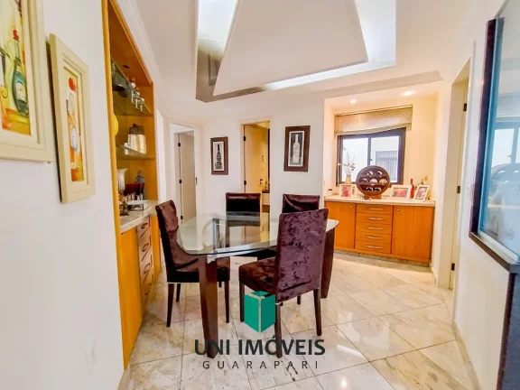 Imagem Apartamento à beira-mar em Guarapari, 4 quartos, 2 suítes, varanda ampla e 144m² de conforto