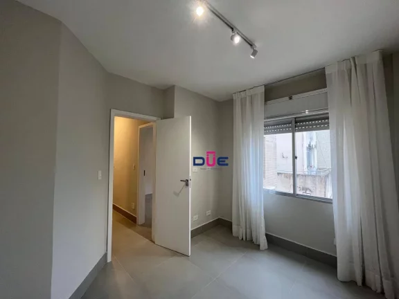 Imagem Apartamento com 3 dormitórios à venda, 120 m² por R$ 675.000,00 - Gonzaga - Santos/SP