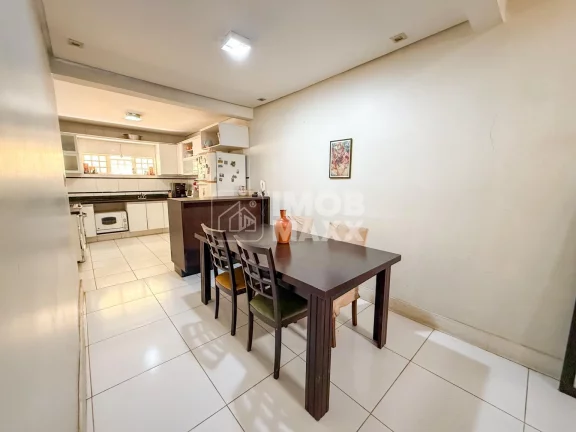 Imagem Casa à Venda na Asa Sul, Brasília, 4 Quartos, 150m², R$1.100.000