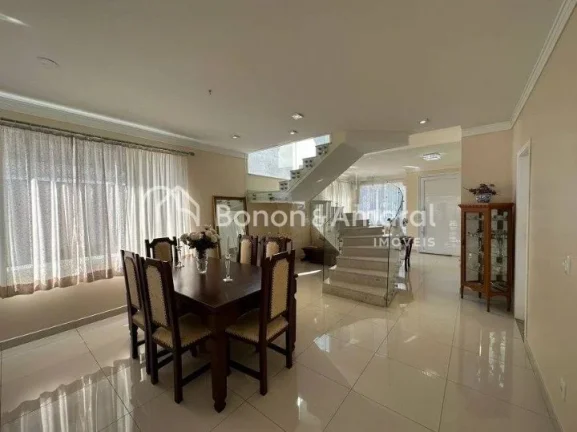 Imagem Linda casa com living para 3 ambientes integrados com a área gourmet e piscina, cozinha e lavanderi...
