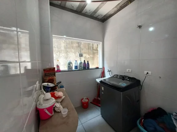 Imagem Sobrado com 3 dormitórios à venda, 200 m² por R$ 780.000,00 - Jardim Quaresmeira - Suzano/SP