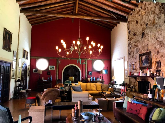 Imagem PROPRIEDADE RURAL DE ALTO PADRÃO COM EXCELENTE LOCALIZAÇÃO