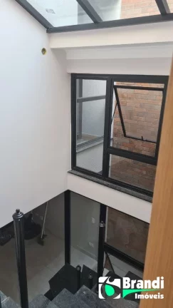 Imagem Sobrado à Venda na Vila Tolstói sendo 165M²