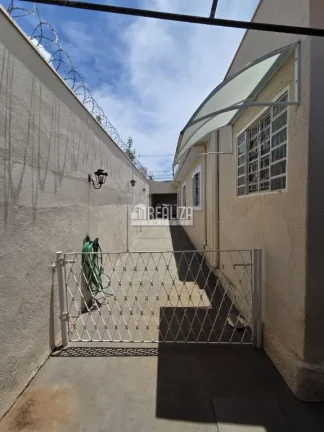 Imagem Casa à venda Bairro Boa Vista, Uberaba - 5 dormitórios e sendo 2 suíte