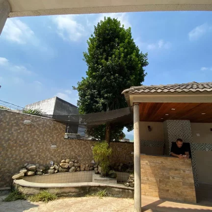 Imagem VENDO CASA AMPLA VILA VALQUREIRE, JACAREPAGUÁ COM 250 m²