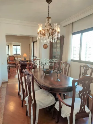 Imagem Excelente apartamento com 215m² em Perdizes Amplo living em tábuas corridas maciças com desnível...