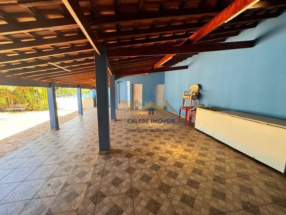 Imagem Chácara com 2 dormitórios à venda, 1000 m² por R$ 380.000,00 - Lagoa Vermelha - Tatuí/SP