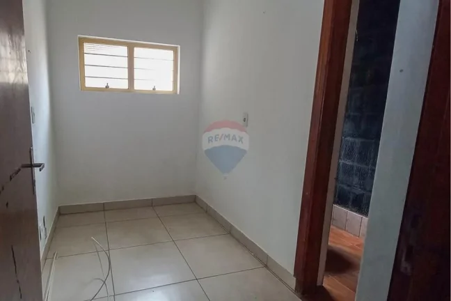 Imagem Galpão para Locação 180 metros Jardim Gutierres– Sorocaba