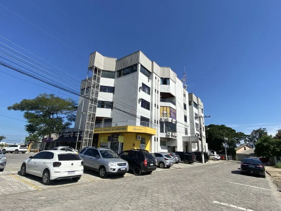 Edifício Comercial Vitoria Régia - Sala Comerical para aluguel no Centro de Tijucas/SC