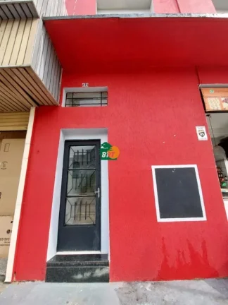 Imagem Casa Comercial para Venda em São Roque, Centro, 2 dormitórios, 1 banheiro