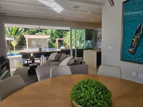 Imagem Luxuosa casa à venda na Riviera de São Lourenço, Módulo 17: 6 quartos, 6 suítes, 3 salas, 4 vagas 556m² de área