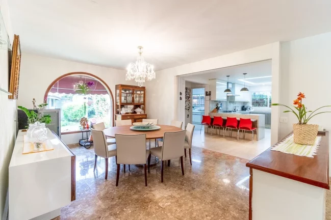 Imagem Casa com 5 Quartos à Venda, 632 m² em Jardim Prudência - São Paulo