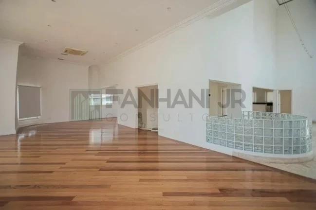 Imagem Cobertura Duplex de Luxo no coração do Jardim Europa! Com uma vista cinematográfica e localização privilegiada, o Condomínio Edifício Villa Adriana