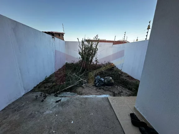 Imagem Casa 2/4 sendo 1 suite na Conceicao