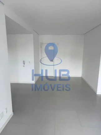 Imagem Apartamento com 2 dormitórios sendo 1 suíte e 1 vaga de garagem em Balneário Camboriú