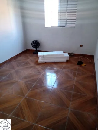 Imagem Imóvel em São Paulo / Zona sul / Vila natal / a 5 minutos da estação mendes / 2 casas no terreno / Aceita entrada.