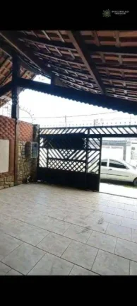 Imagem Casa Térrea na Ocian, 3 Dorms (2 Suítes) | Espaço Gourmet e Perto da Praia - Oportunidade Única!